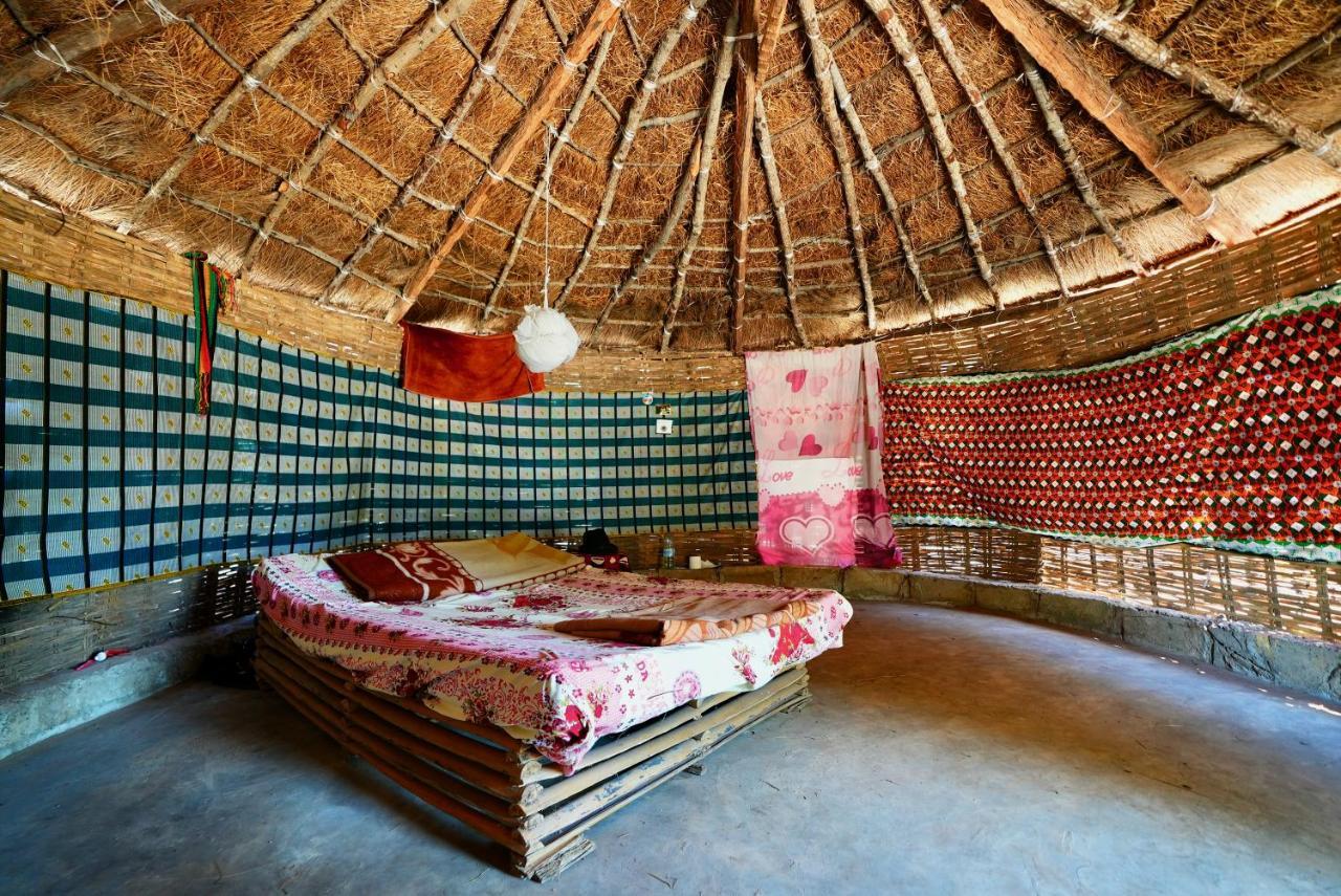 Campement Kaymba Lodge Kachiouane Exteriör bild
