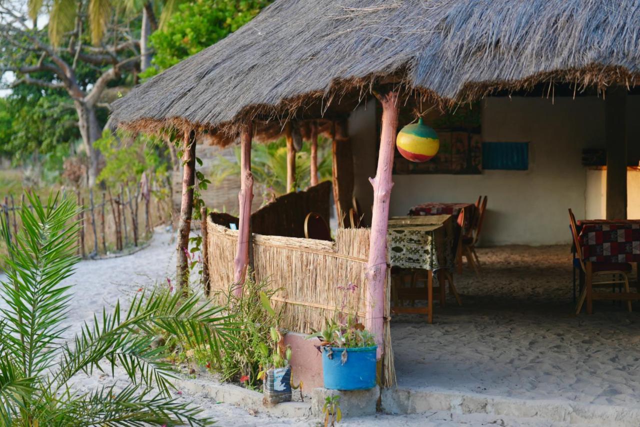 Campement Kaymba Lodge Kachiouane Exteriör bild