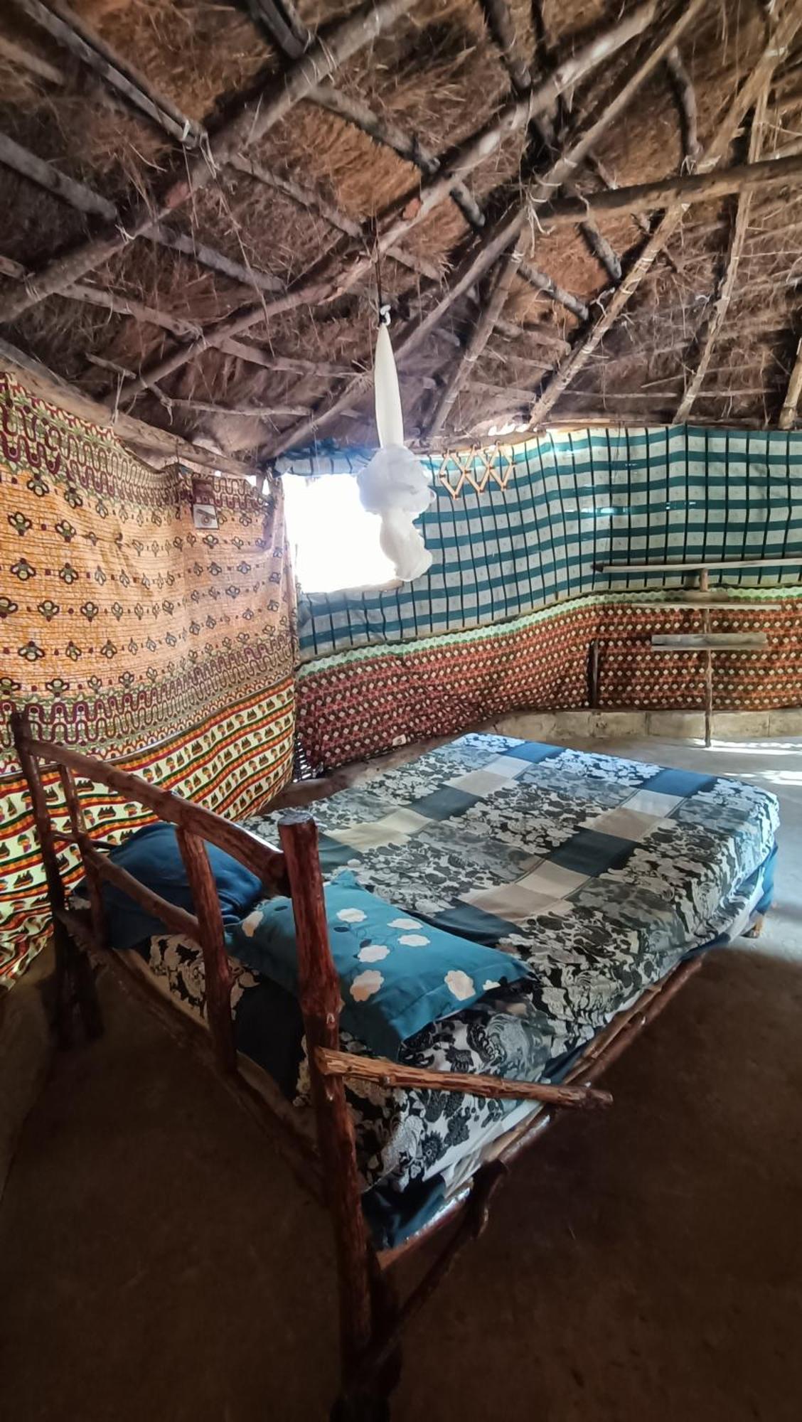 Campement Kaymba Lodge Kachiouane Exteriör bild