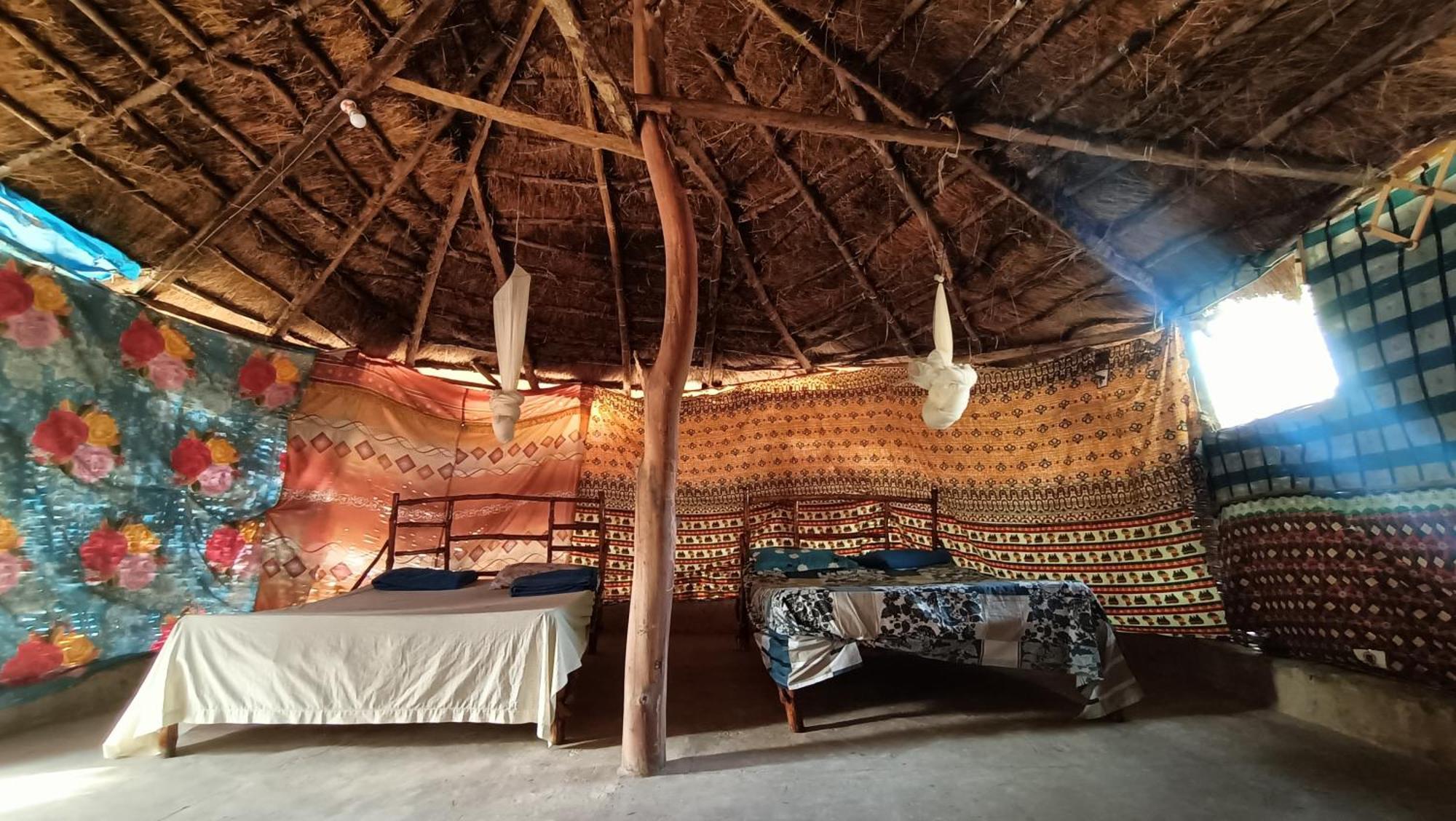 Campement Kaymba Lodge Kachiouane Exteriör bild